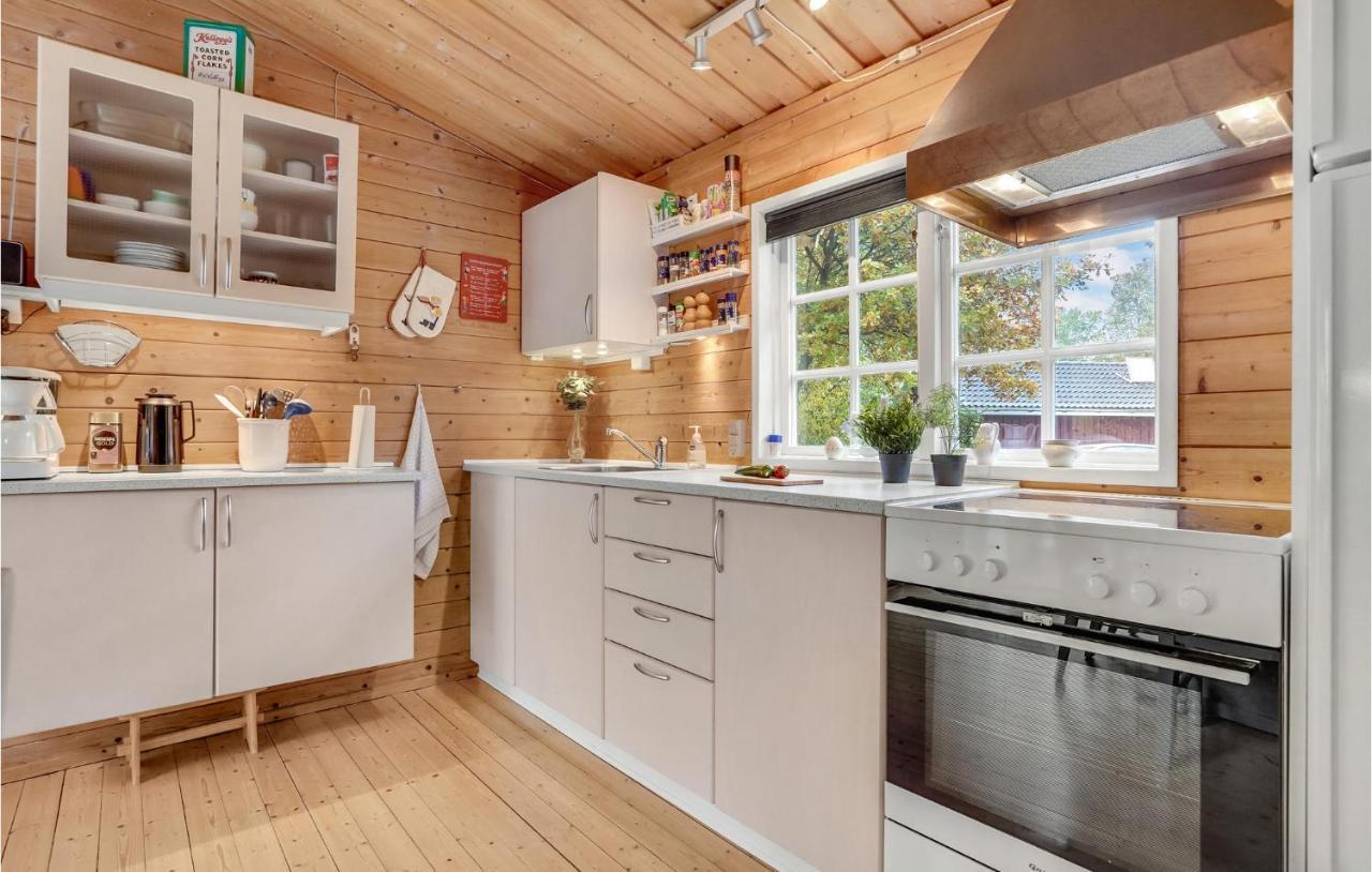 3 Bedroom Cozy Home In Børkop Buitenkant foto